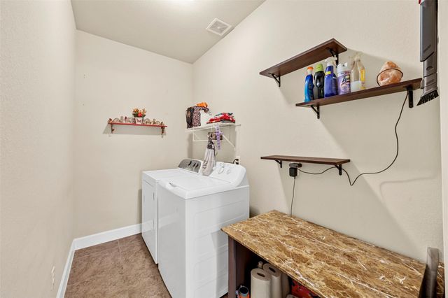 119 Crown Point Court, Magnolia, TX 77354