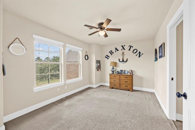119 Crown Point Court, Magnolia, TX 77354
