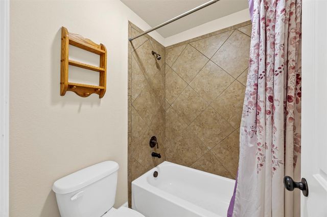 119 Crown Point Court, Magnolia, TX 77354