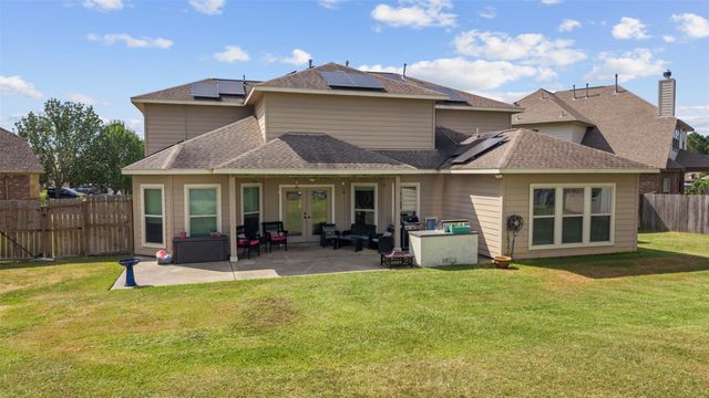 119 Crown Point Court, Magnolia, TX 77354