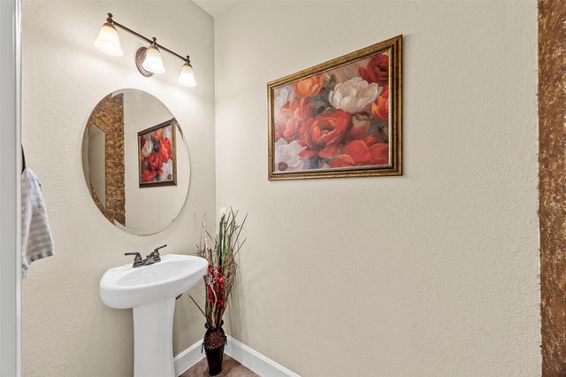 119 Crown Point Court, Magnolia, TX 77354