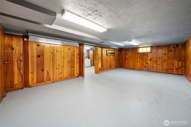 6027 S Bell Street, Tacoma, WA 98408