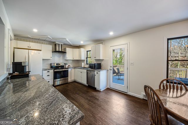 704 Forest Heights Drive, Athens, GA 30606