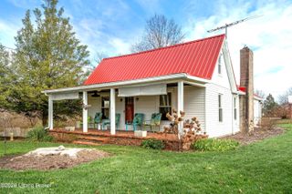 919 Gilliland Rd, Louisville, KY 40245