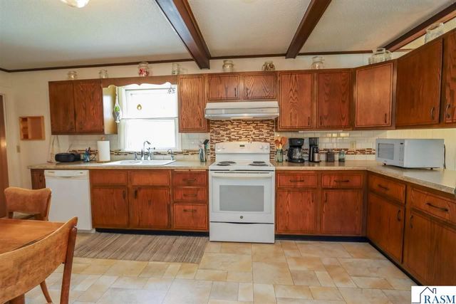 321 Center Street, Mankato, MN 56001