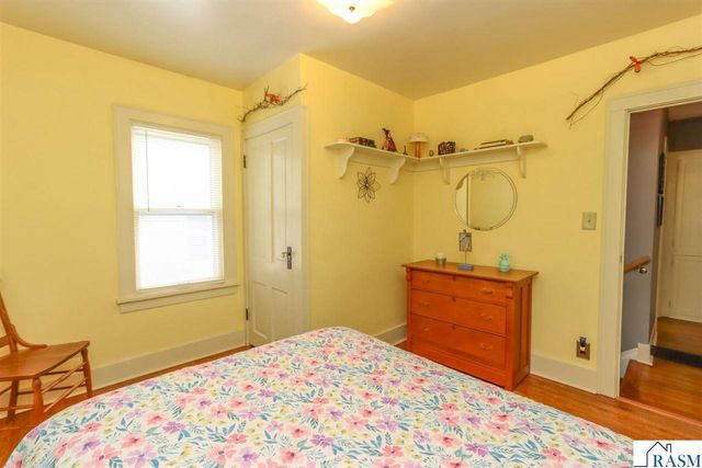321 Center Street, Mankato, MN 56001