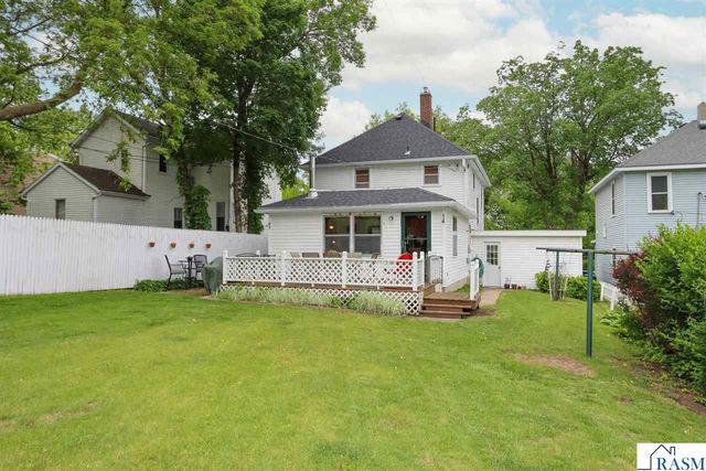 321 Center Street, Mankato, MN 56001