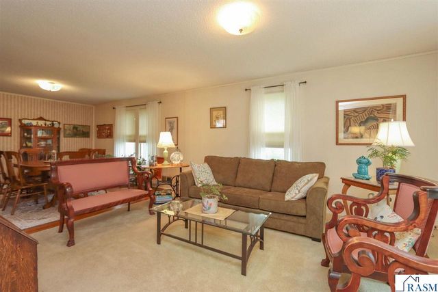 321 Center Street, Mankato, MN 56001