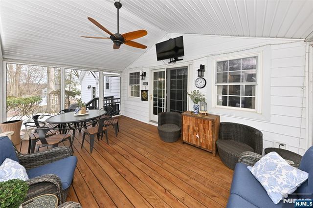 26 Large Avenue, Hillsdale, NJ 07642