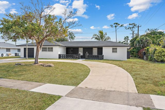 7328 Saint Andrews Road, Lake Worth, FL 33467