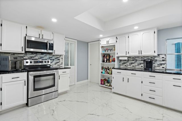 7328 Saint Andrews Road, Lake Worth, FL 33467