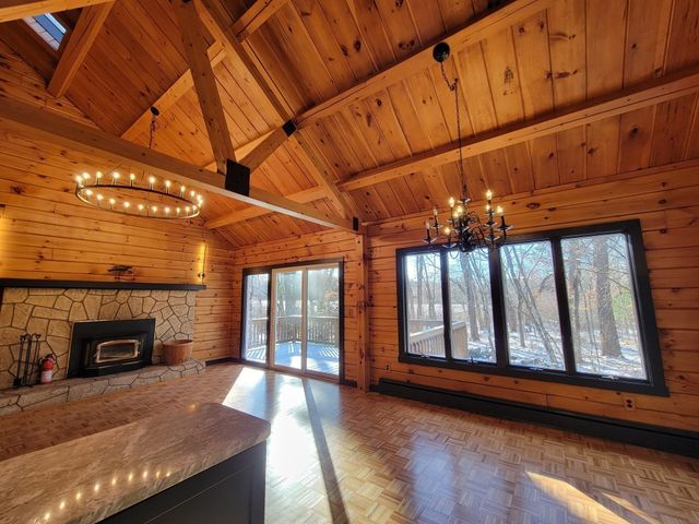 46 Karen Lee Ln, Tewksbury, MA 01876