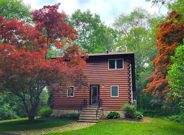 46 Karen Lee Ln, Tewksbury, MA 01876