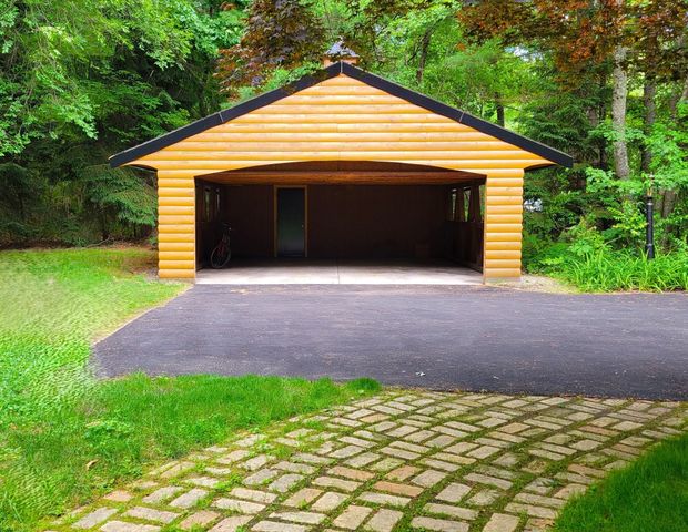 46 Karen Lee Ln, Tewksbury, MA 01876