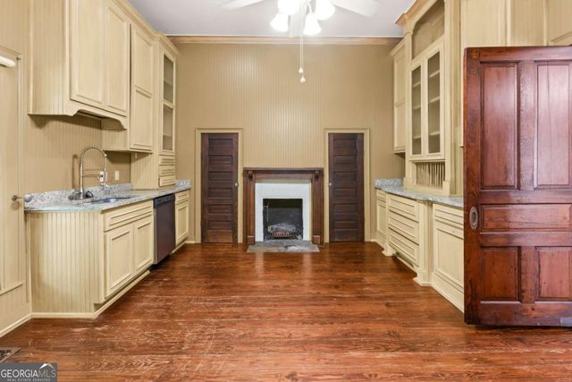 212 Yancey Road, Arnoldsville, GA 30619