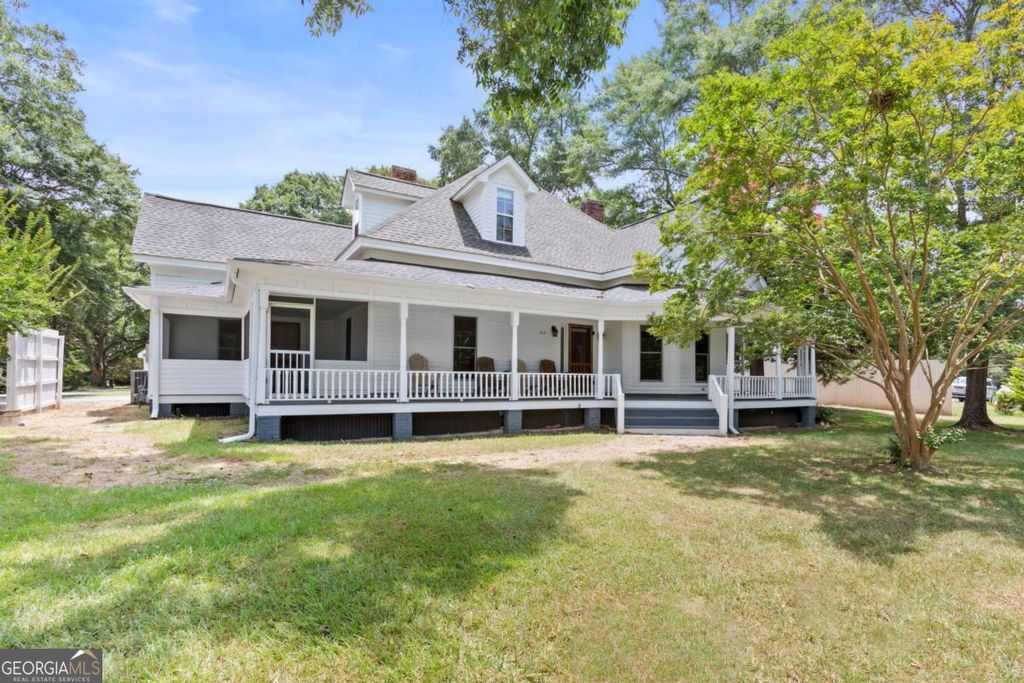 212 Yancey Road, Arnoldsville, GA 30619