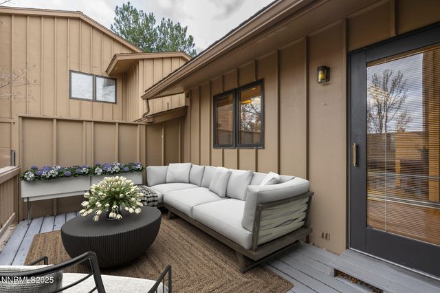 1443 Copper Point Circle, Reno, NV 89519