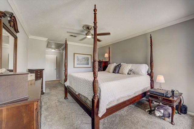 2127 Casa Rio Circle, Dickinson, TX 77539