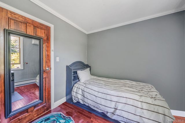 69-08 69th Place, Glendale, NY 11385