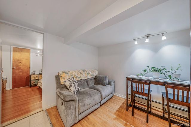 69-08 69th Place, Glendale, NY 11385
