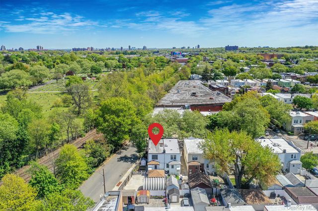 69-08 69th Place, Glendale, NY 11385