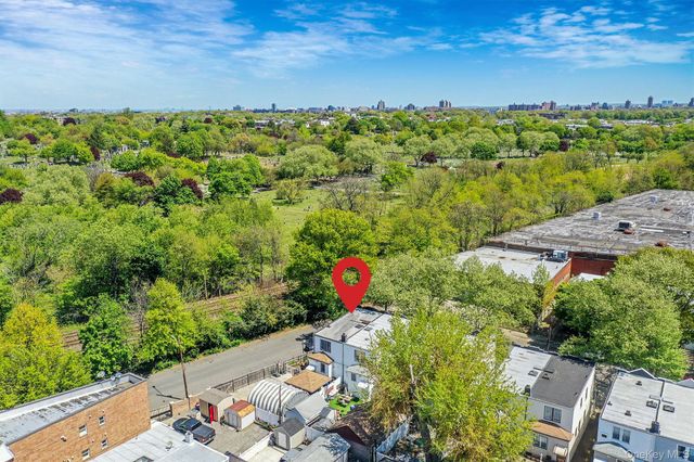 69-08 69th Place, Glendale, NY 11385