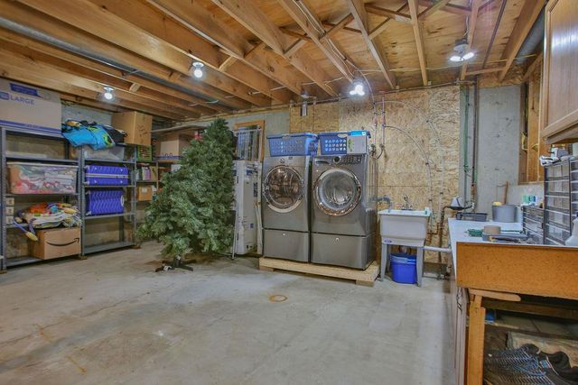 703 LAWRENCE AVENUE, Rothschild, WI 54474