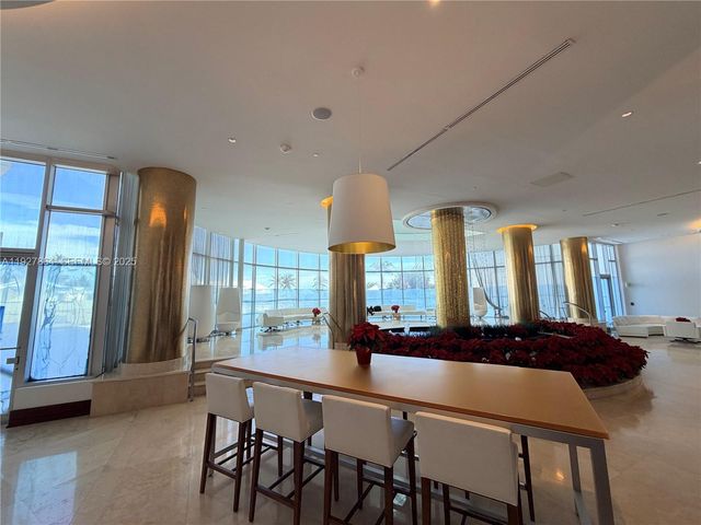 5151 Collins Ave 730 + DEN, Miami Beach, FL 33140