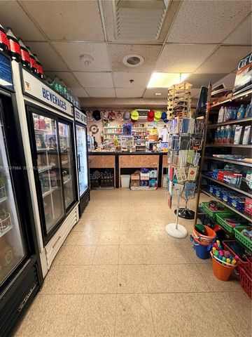 5151 Collins Ave 730 + DEN, Miami Beach, FL 33140