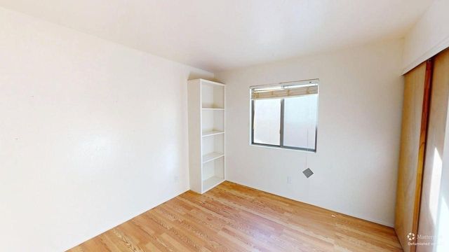 3912 Los Milagros, Santa Fe, NM 87507