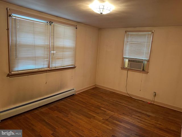 717 W OAK ST, Palmyra, PA 17078