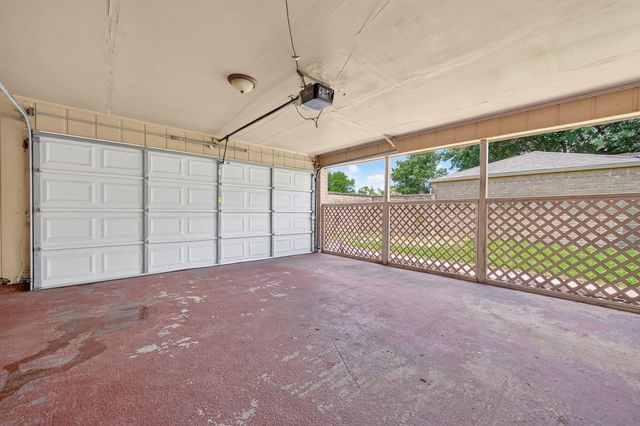 9231 Homeland Drive, Houston, TX 77083