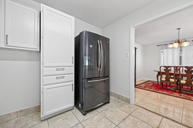 9231 Homeland Drive, Houston, TX 77083