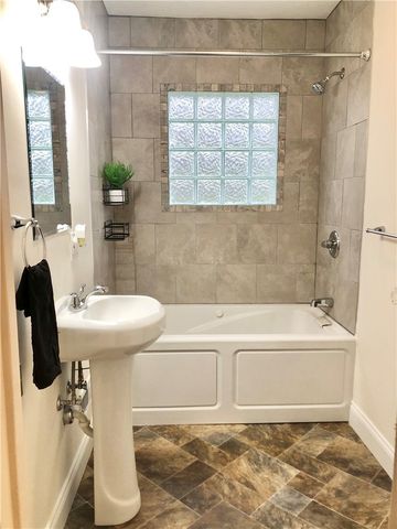 74 Oakridge Drive, Irondequoit, NY 14617