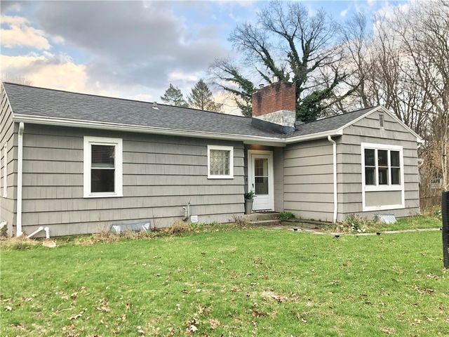 74 Oakridge Drive, Irondequoit, NY 14617
