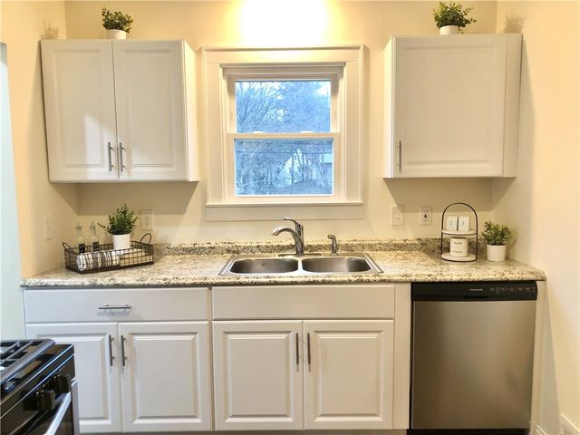 74 Oakridge Drive, Irondequoit, NY 14617