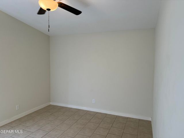 10642 Cuatro Vistas Drive D, El Paso, TX 79935