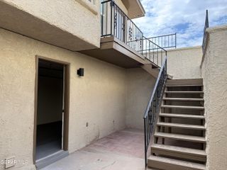 10642 Cuatro Vistas Drive D, El Paso, TX 79935
