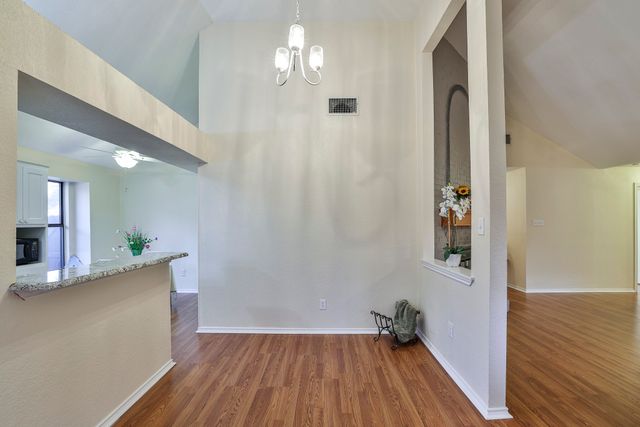 7612 Pampas Drive, Fort Worth, TX 76133