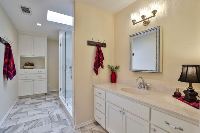 7612 Pampas Drive, Fort Worth, TX 76133