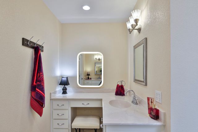 7612 Pampas Drive, Fort Worth, TX 76133