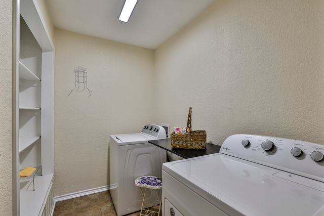 7612 Pampas Drive, Fort Worth, TX 76133