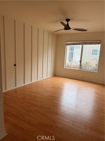 418 E Oceanfront, Newport Beach, CA 92661