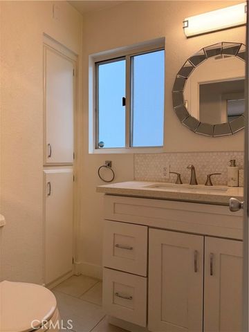 418 E Oceanfront, Newport Beach, CA 92661