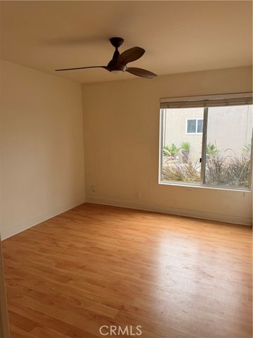 418 E Oceanfront, Newport Beach, CA 92661