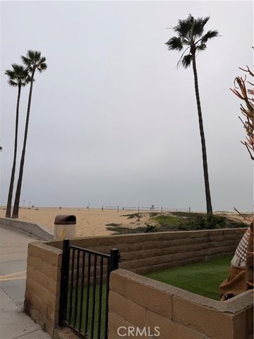 418 E Oceanfront, Newport Beach, CA 92661