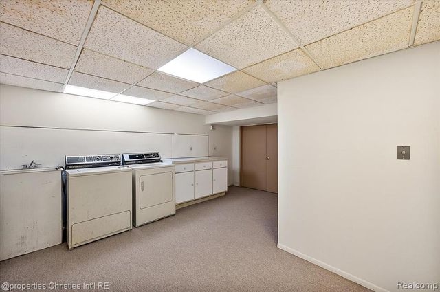 971 Stratford Lane 22, Bloomfield Hills, MI 48304