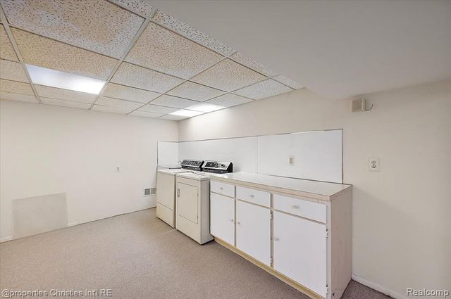 971 Stratford Lane 22, Bloomfield Hills, MI 48304