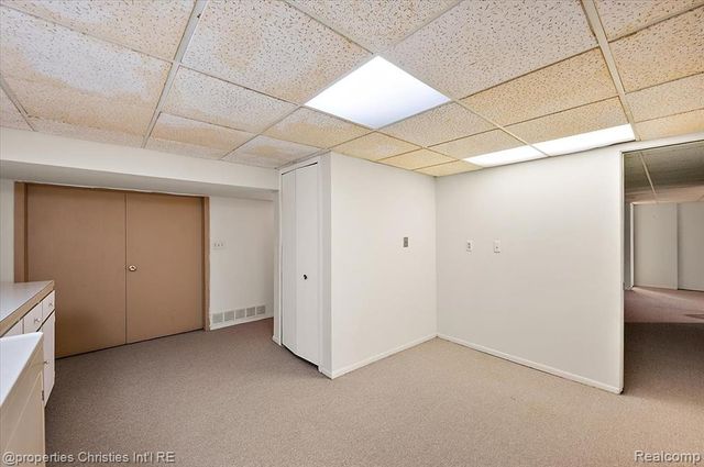 971 Stratford Lane 22, Bloomfield Hills, MI 48304