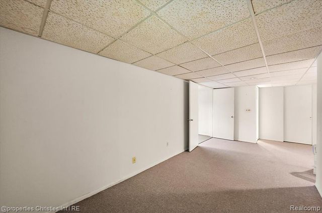 971 Stratford Lane 22, Bloomfield Hills, MI 48304